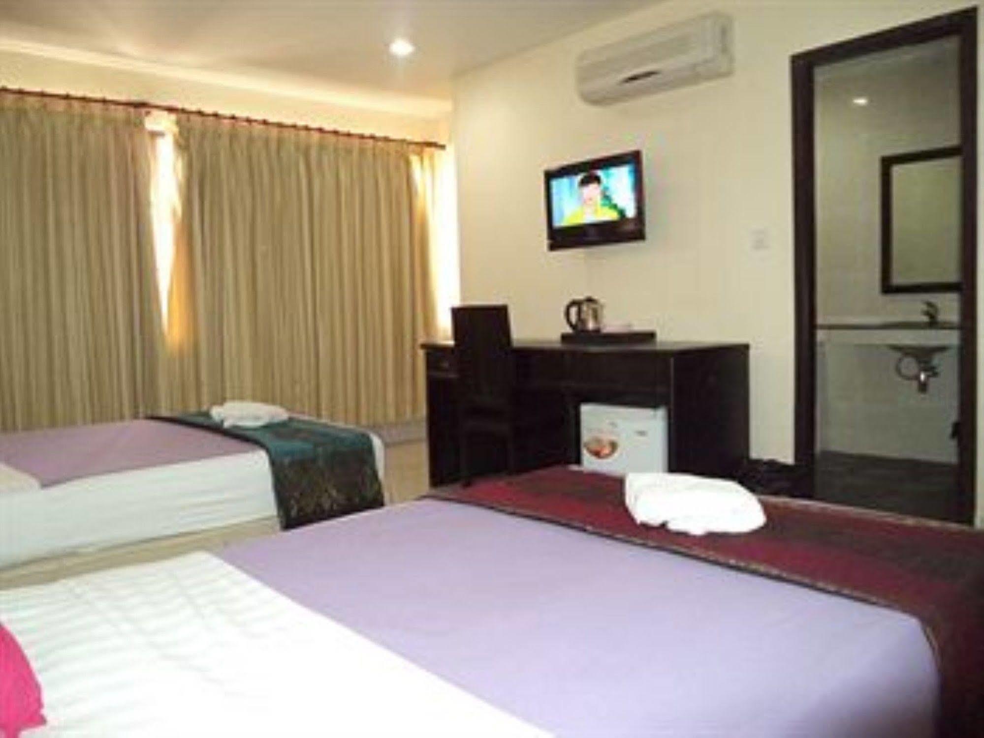 Grand Residence Phnom Penh Exterior foto