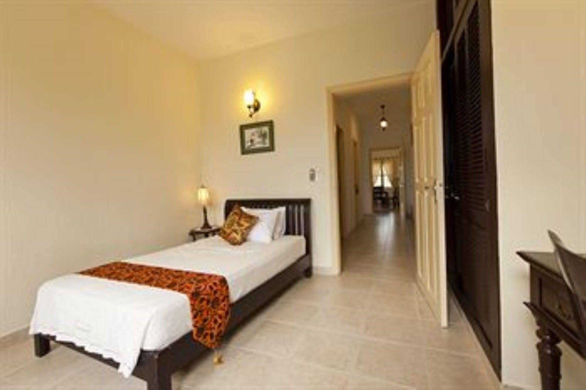 Grand Residence Phnom Penh Exterior foto